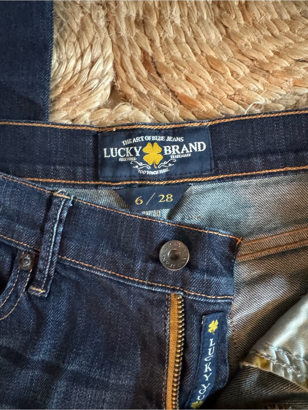 Lucky brand jeans